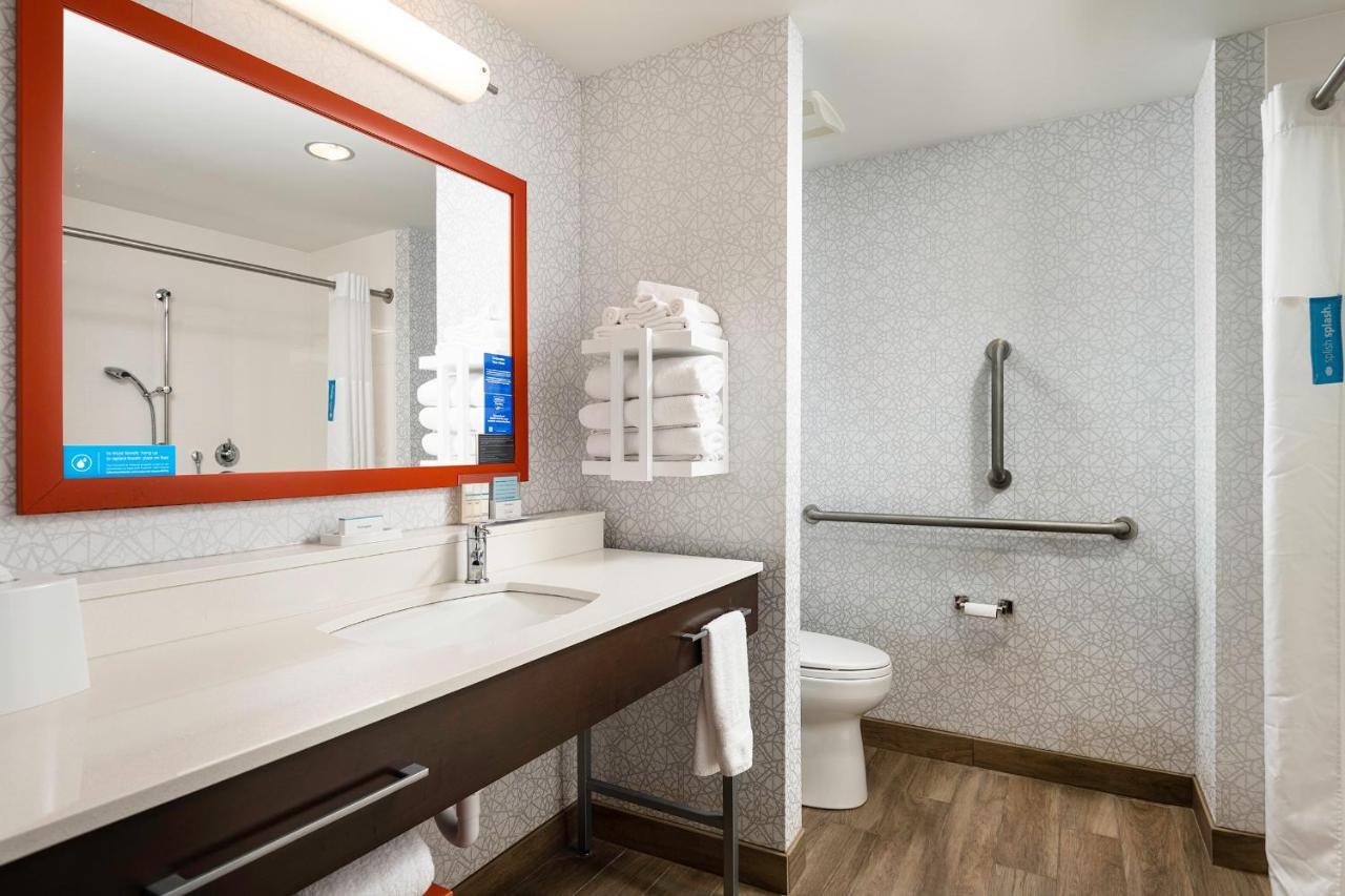 Hampton Inn Buffalo - Amherst Exteriér fotografie